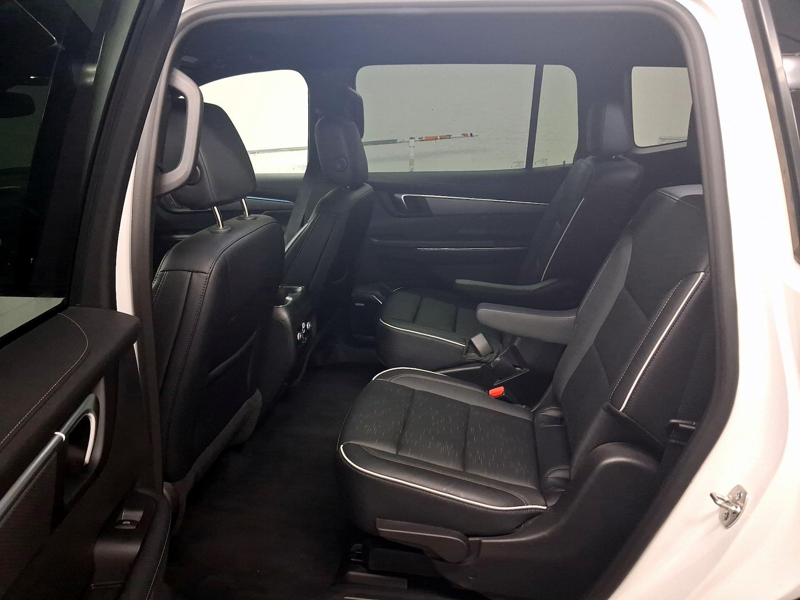 Rear Air Conditioning