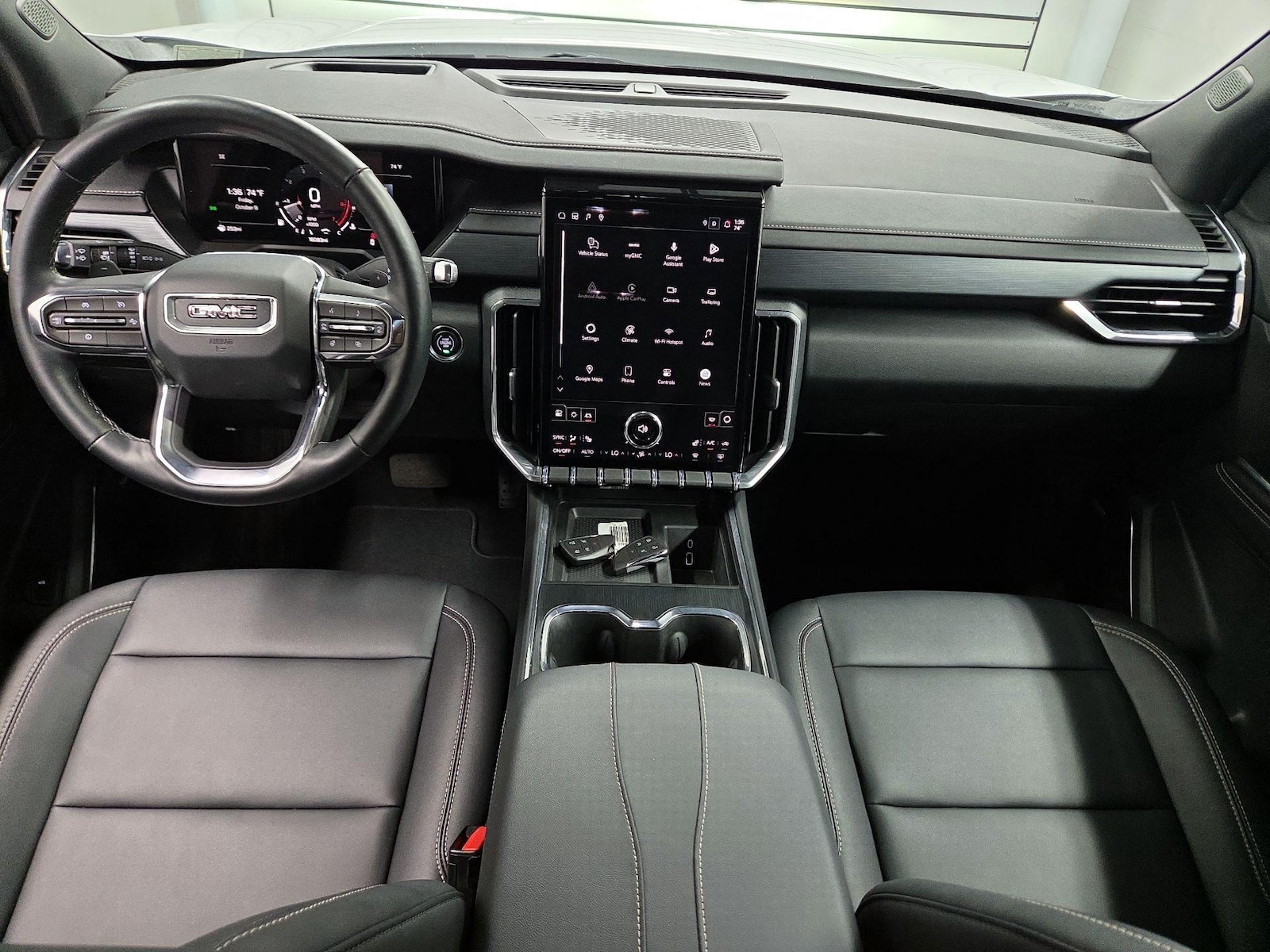 Apple CarPlay® & Android Auto™