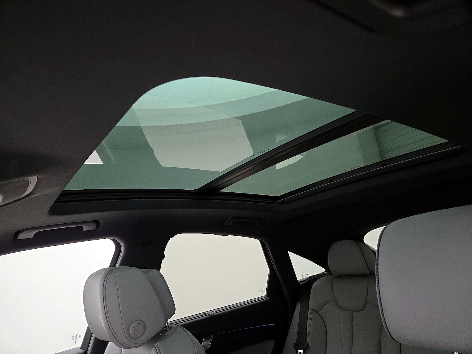 Panoramic Sunroof