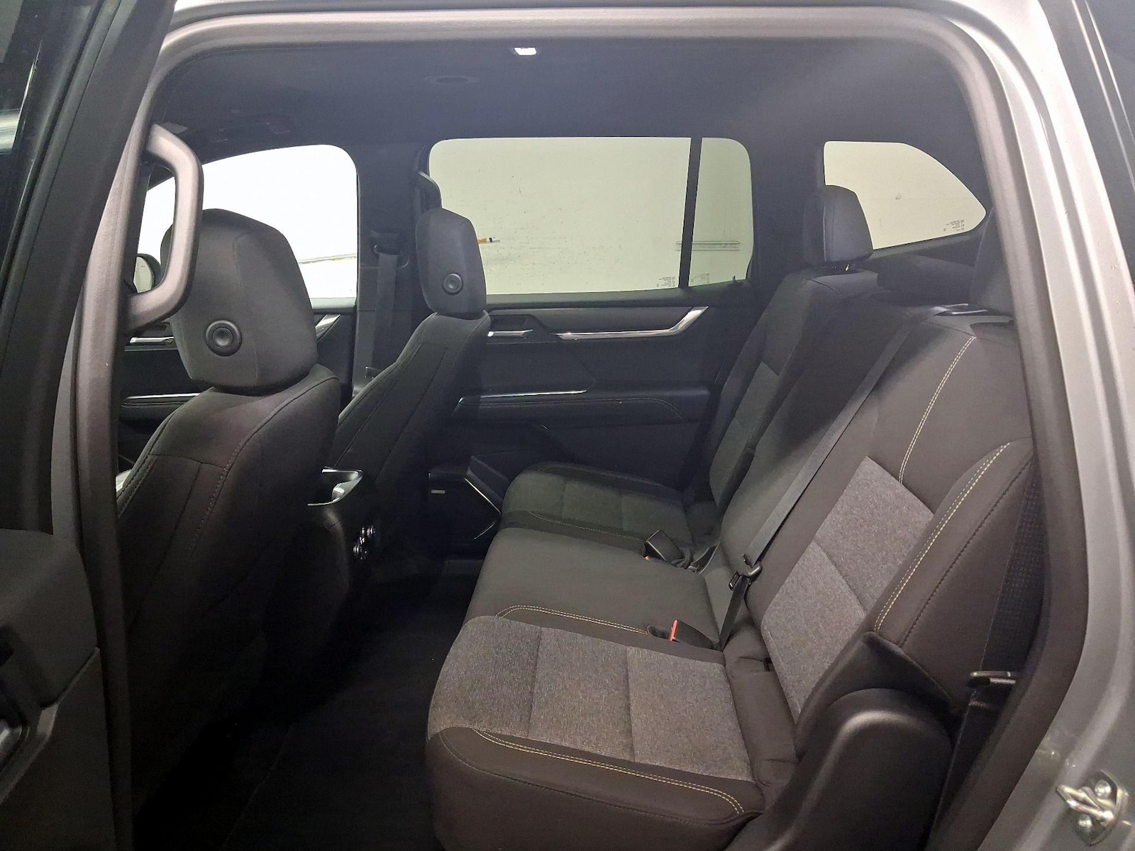 Rear Air Conditioning