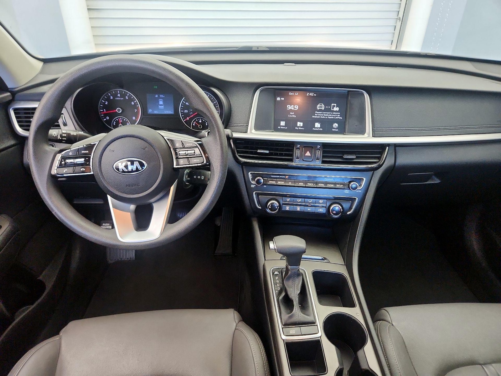 Apple CarPlay® & Android Auto™