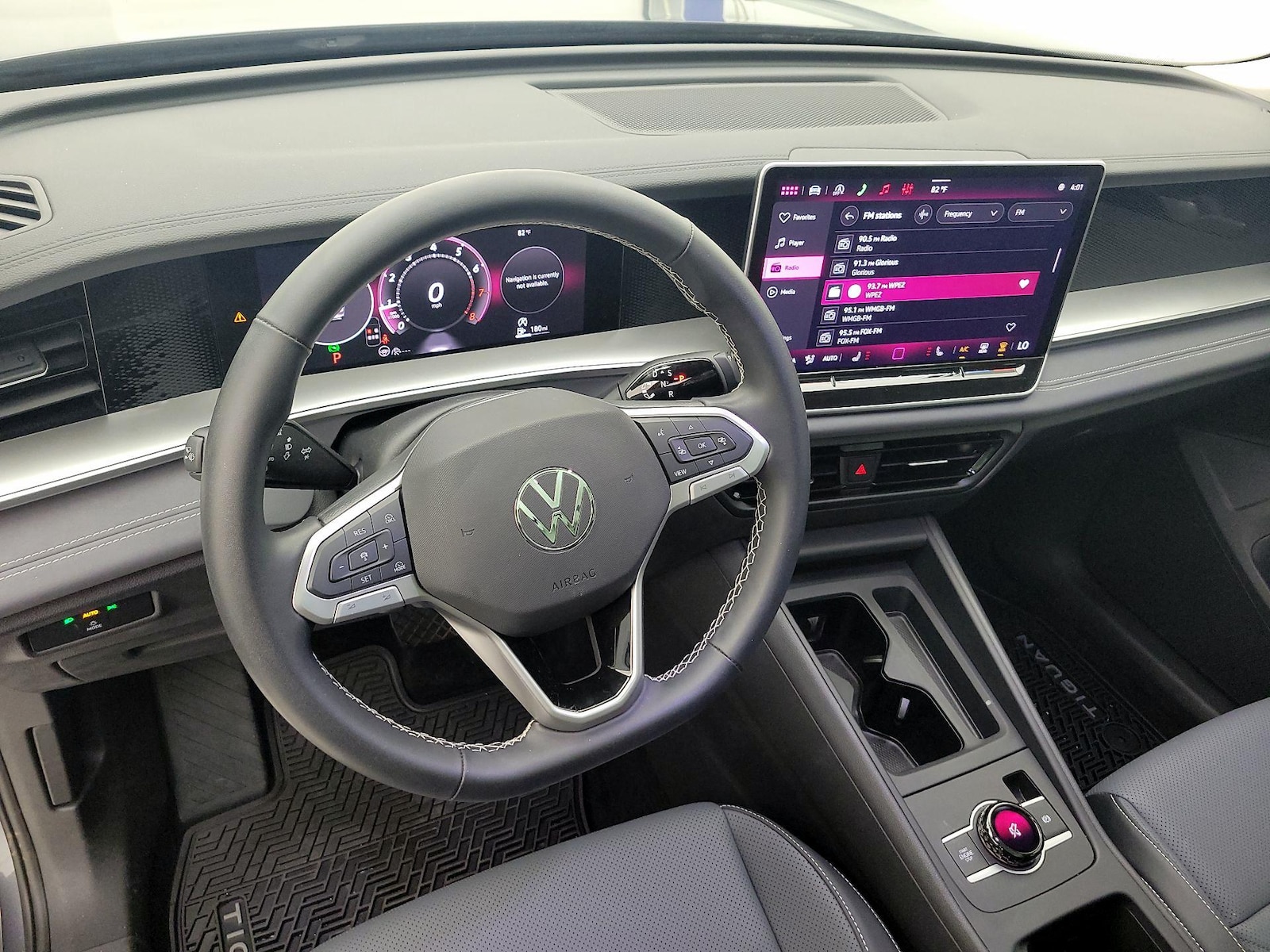 Apple CarPlay® & Android Auto™