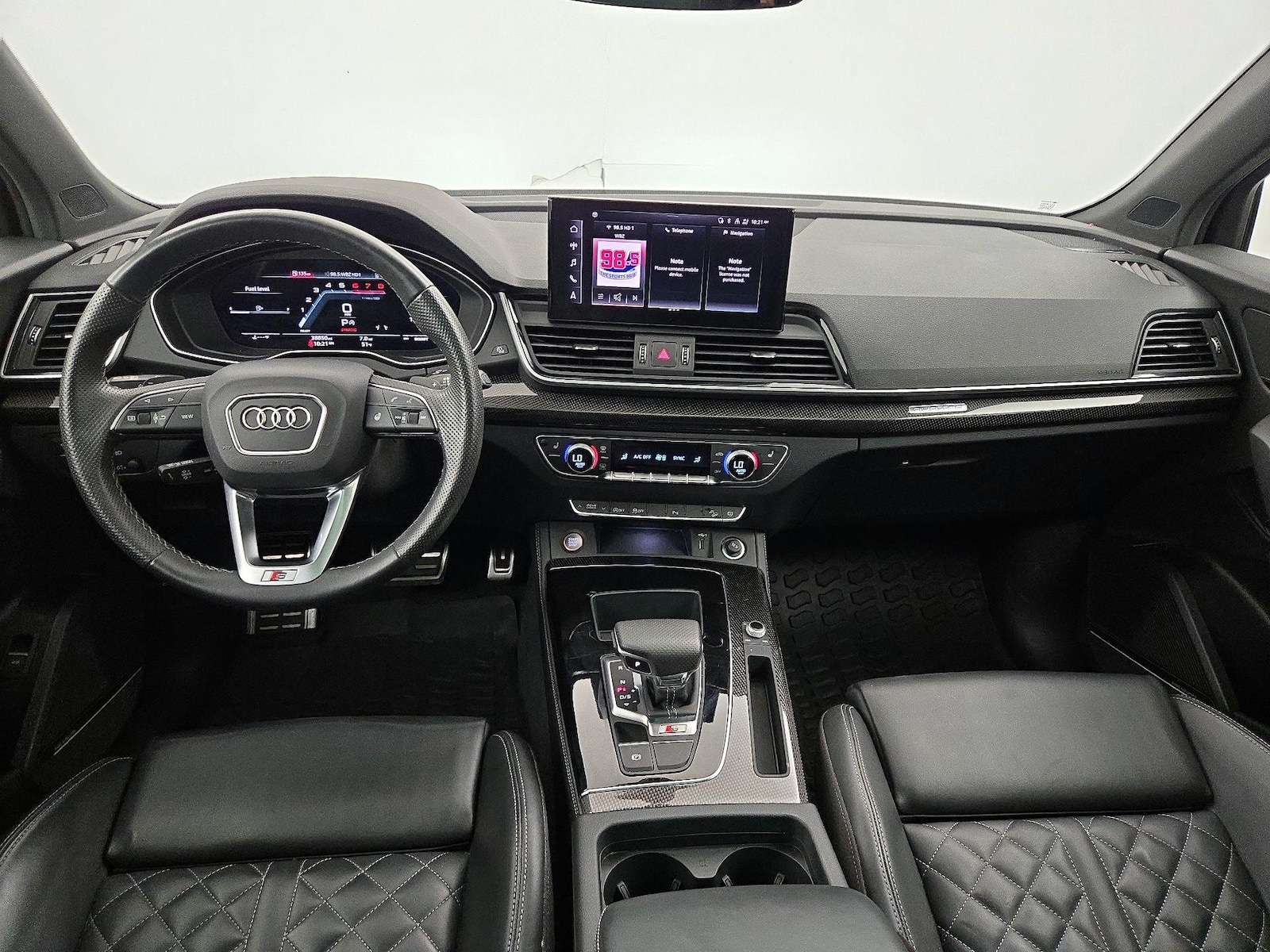 Apple CarPlay® & Android Auto™