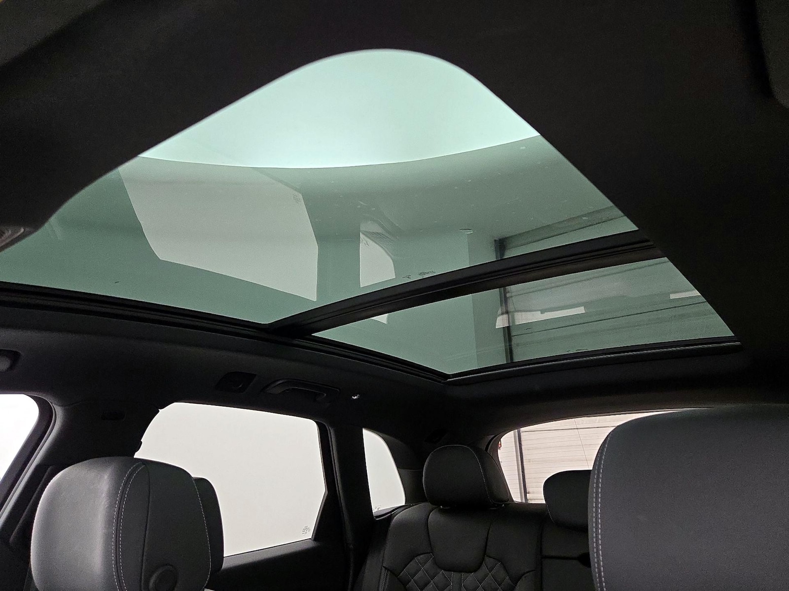Panoramic Sunroof