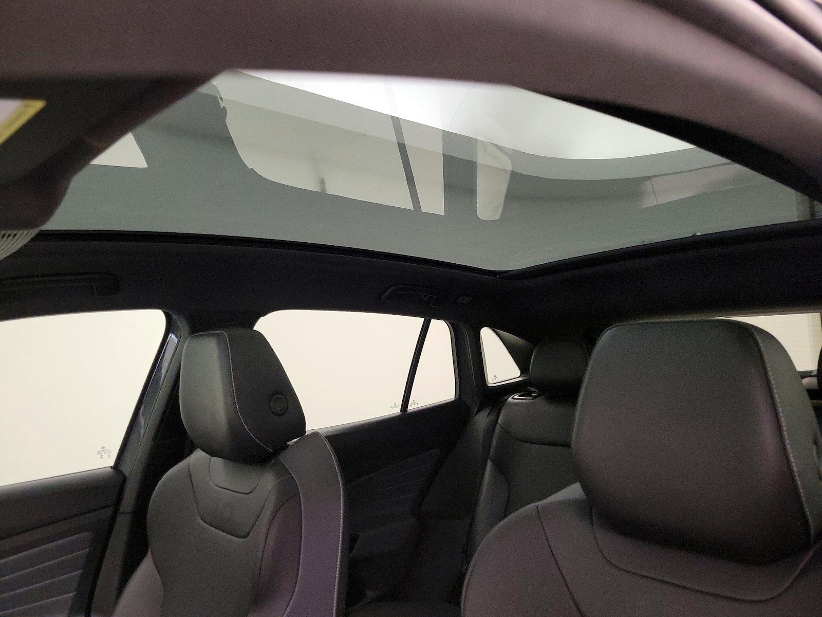 Skylight(s) & Overhead Airbags