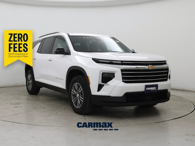 White 2026 Chevrolet Traverse SUV / Crossover Front-Wheel Drive Automatic