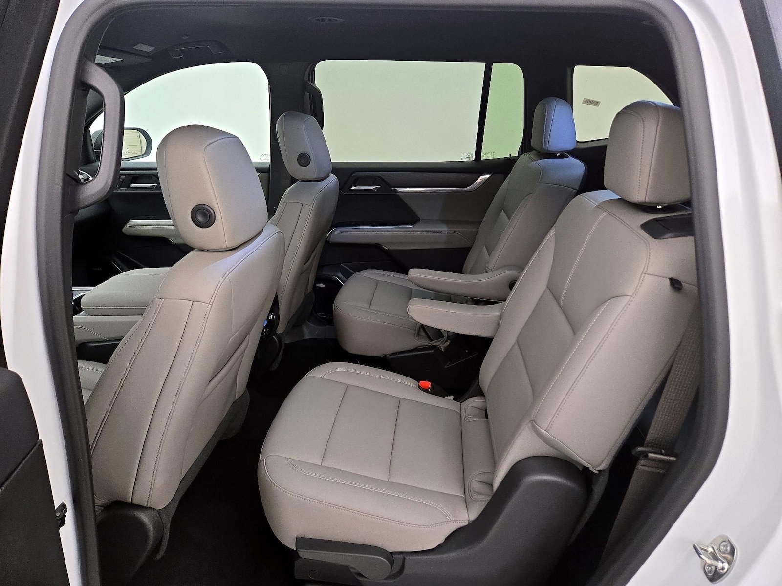 Rear Air Conditioning