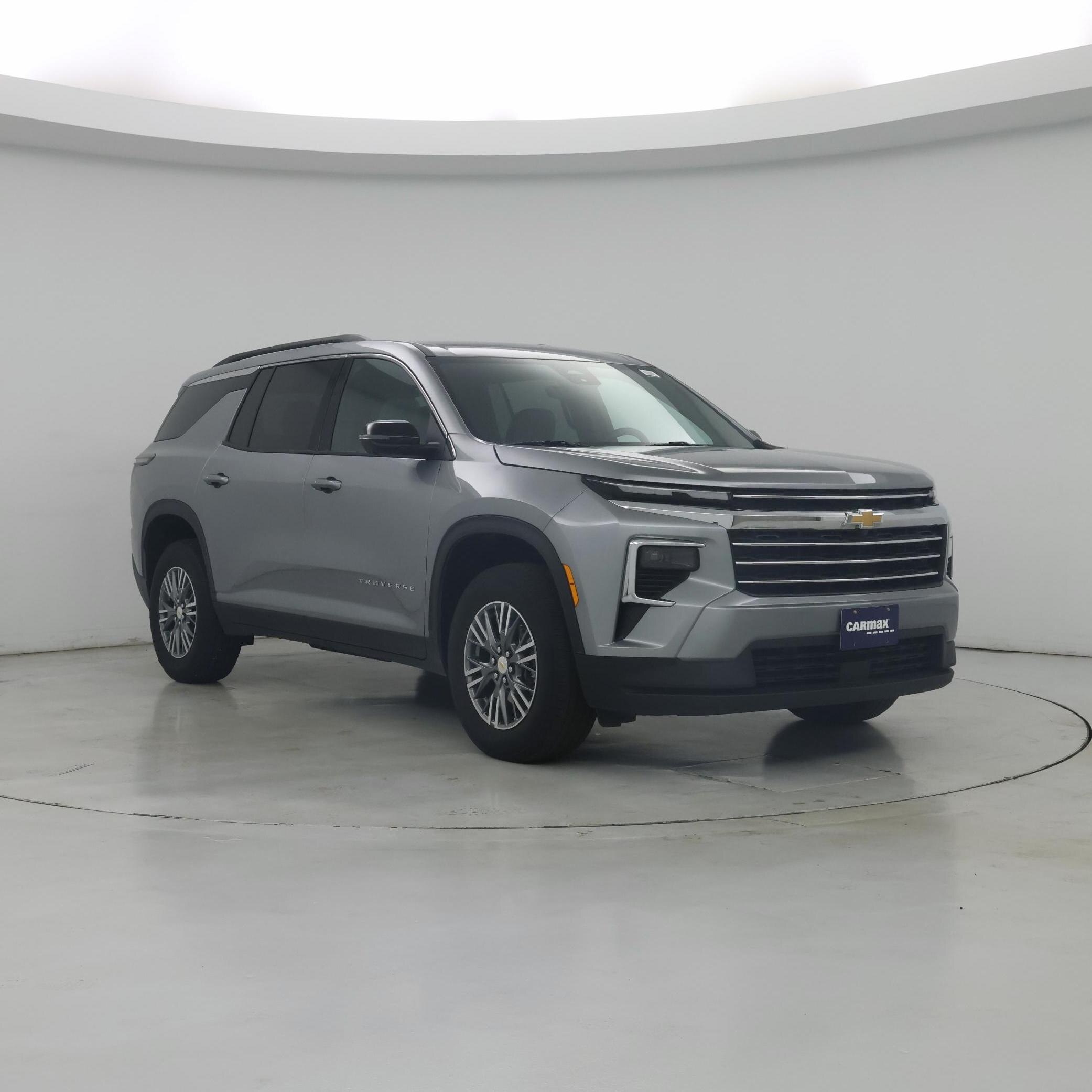 Gray 2026 Chevrolet Traverse SUV / Crossover Front-Wheel Drive Automatic
