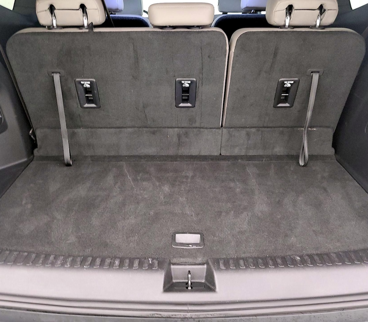 Trunk/Cargo (Seats Up)