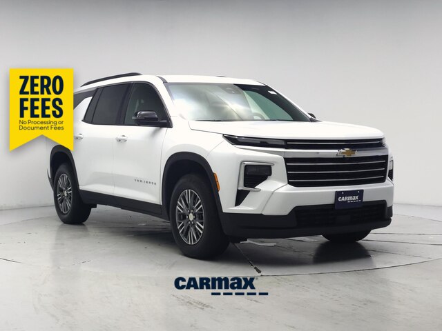 White 2026 Chevrolet Traverse SUV / Crossover Front-Wheel Drive Automatic