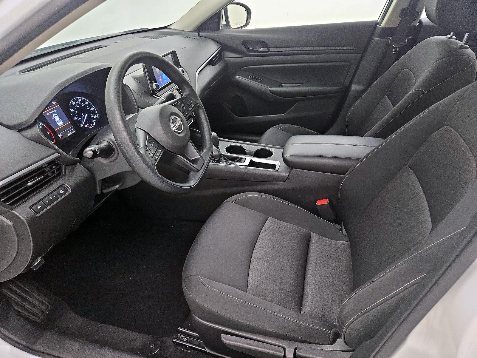 2023 Nissan Altima S - Photo 12