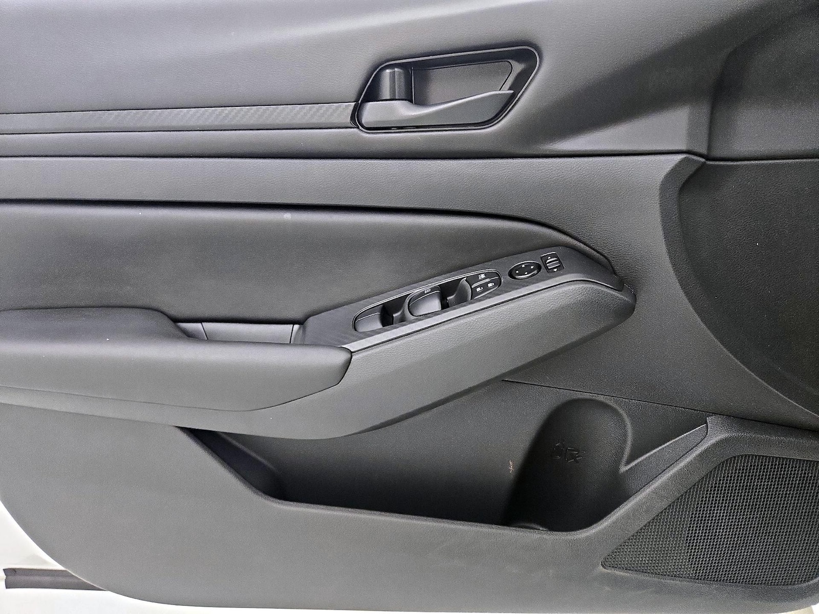 2023 Nissan Altima S - Photo 13