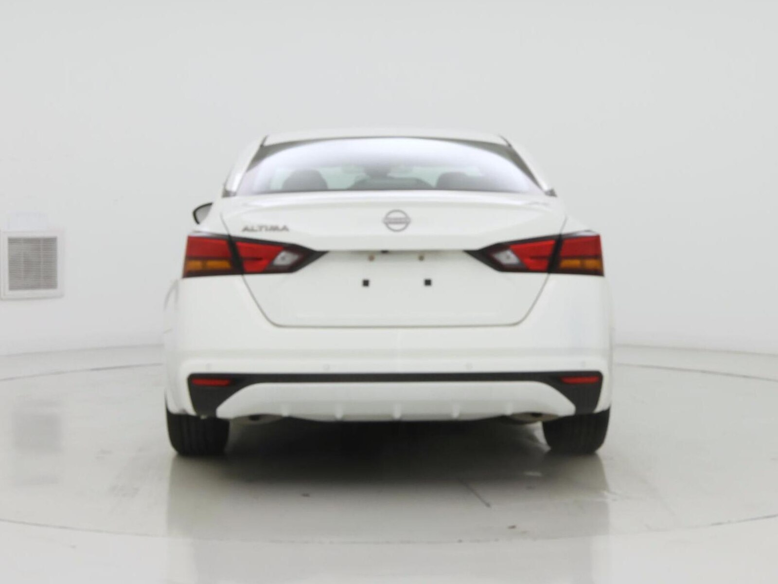 2023 Nissan Altima S - Photo 7