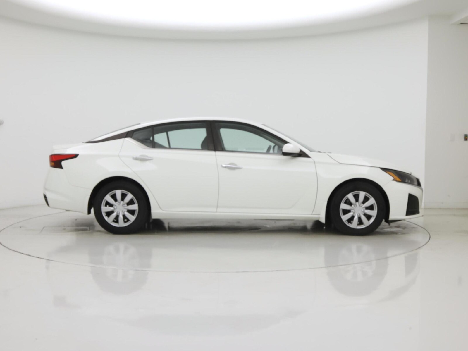 2023 Nissan Altima S - Photo 8