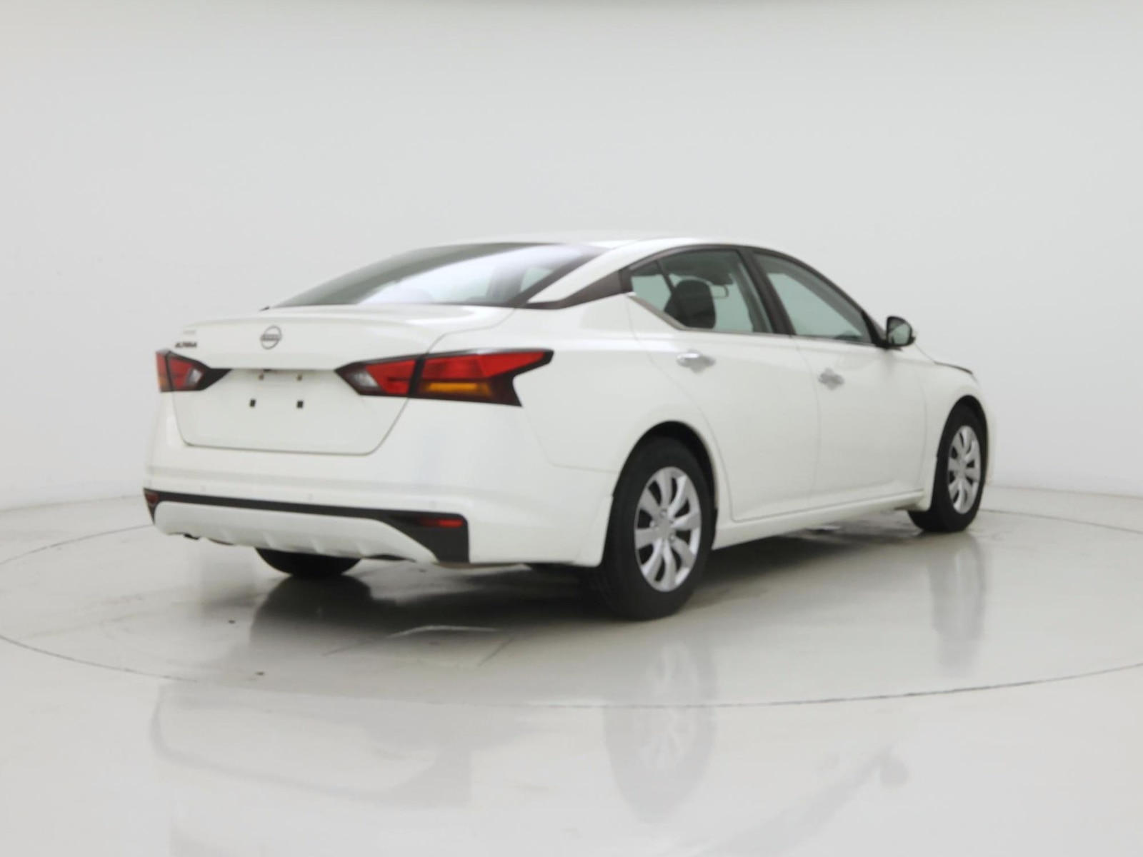 2023 Nissan Altima S - Photo 9