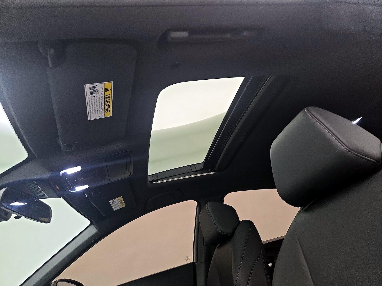 Sunroof(s) & Overhead Airbags