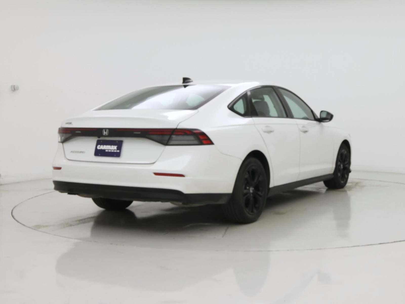 2025 Honda Accord SE - Photo 9