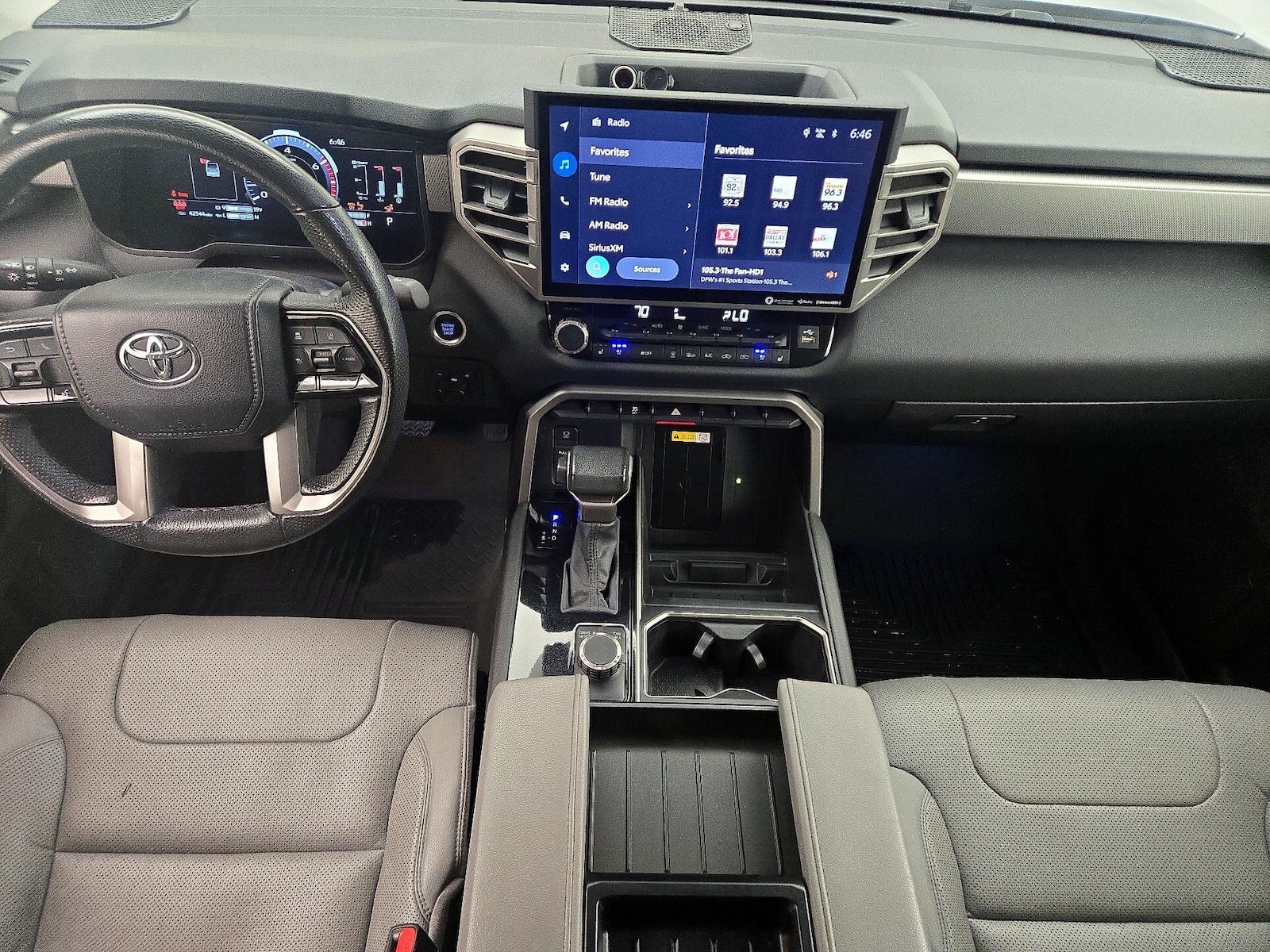 Apple CarPlay® & Android Auto™