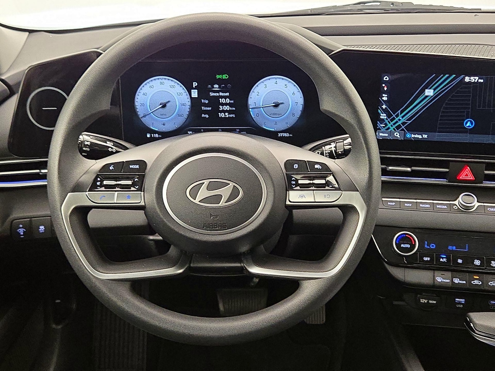 2024 Hyundai Elantra SEL - Photo 11