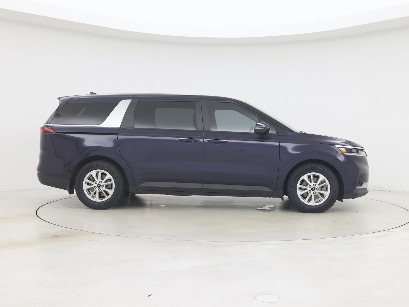 2023 Kia Carnival LX Seat Pkg - Photo 8