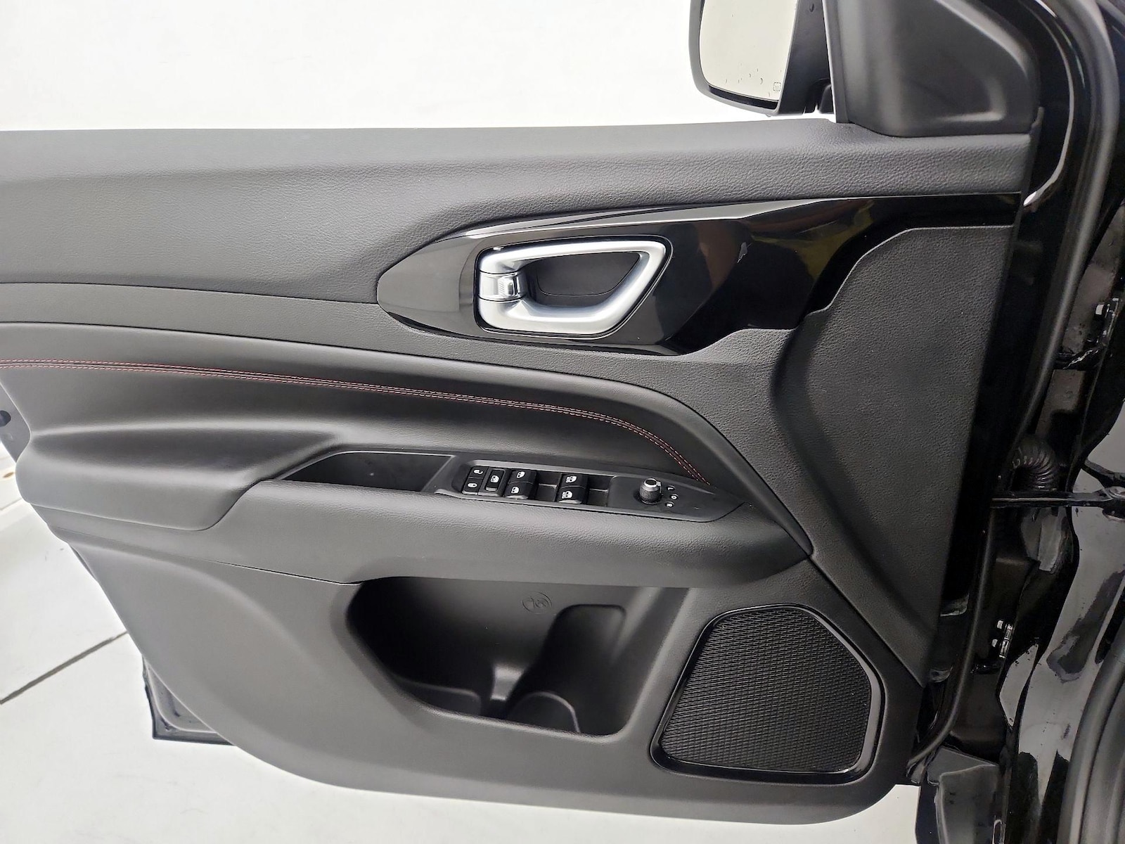 2025 Jeep Compass Trailhawk - Photo 13