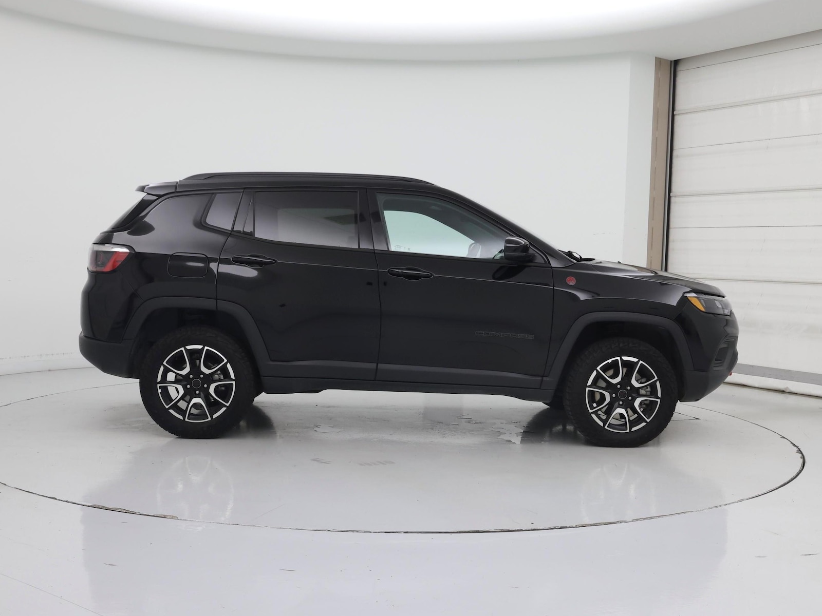 2025 Jeep Compass Trailhawk - Photo 8
