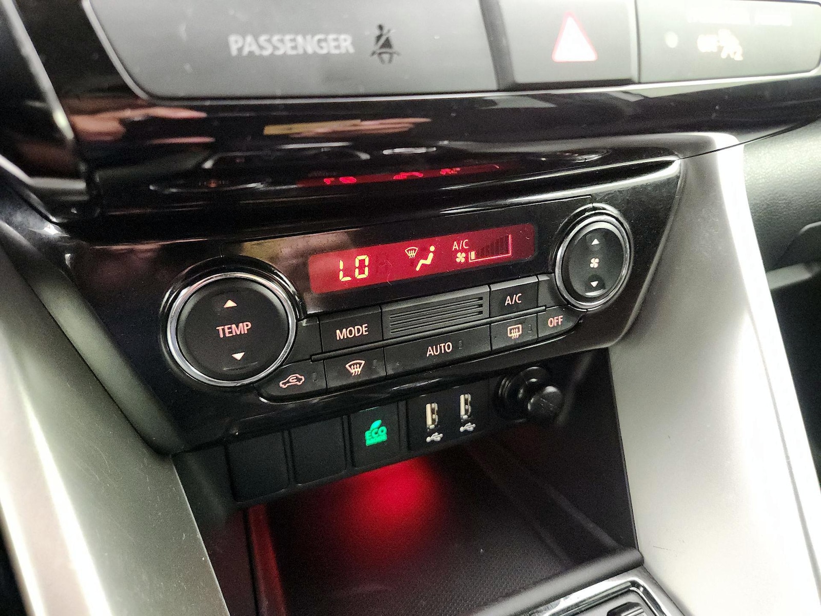 2025 Mitsubishi Eclipse Cross LE - Photo 17