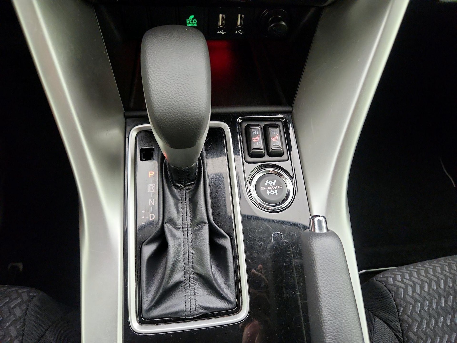 2025 Mitsubishi Eclipse Cross LE - Photo 18