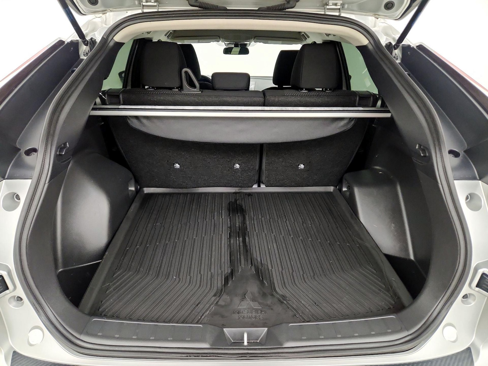 2025 Mitsubishi Eclipse Cross LE - Photo 21