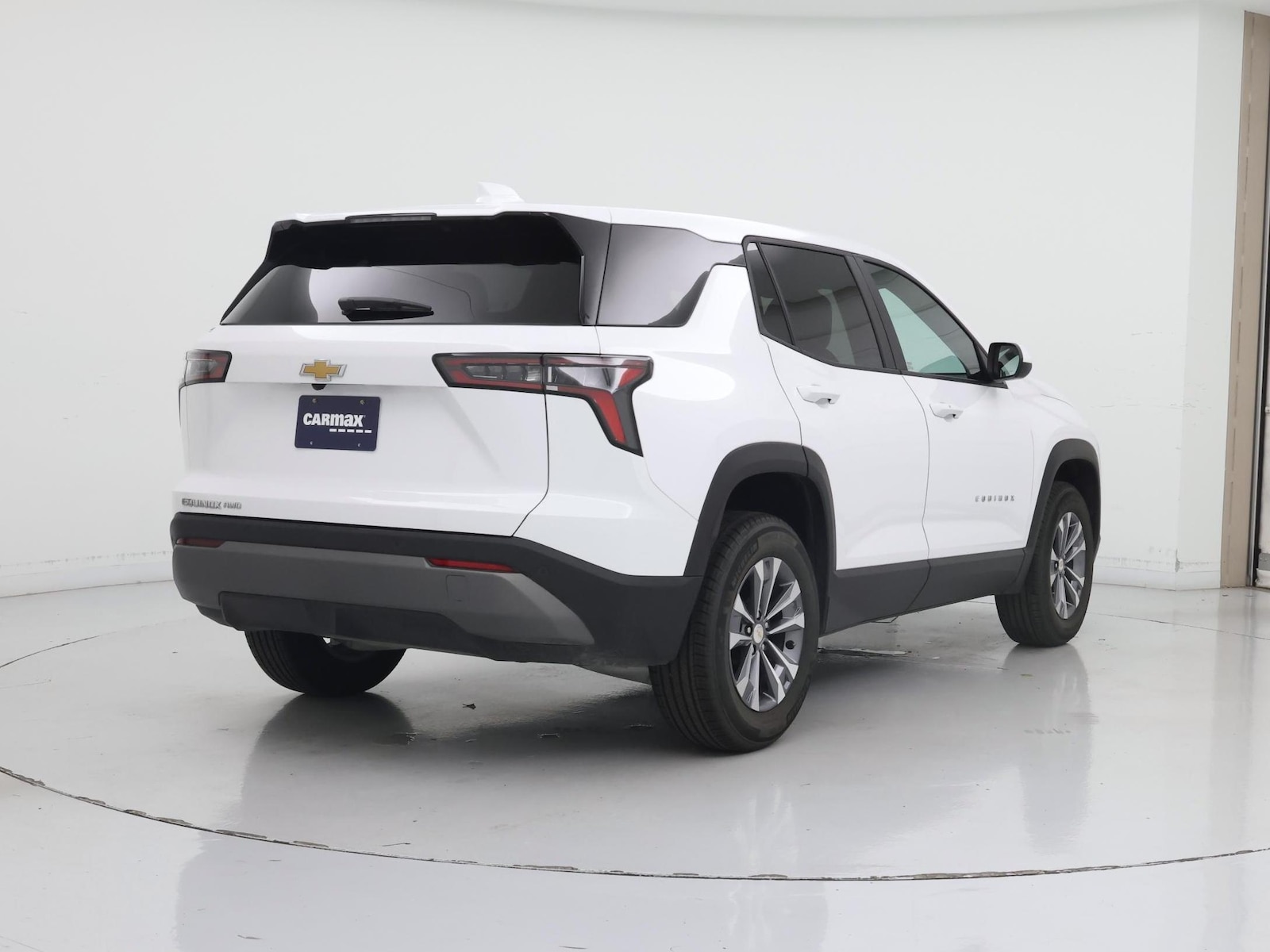 2026 Chevrolet Equinox LT - Photo 9