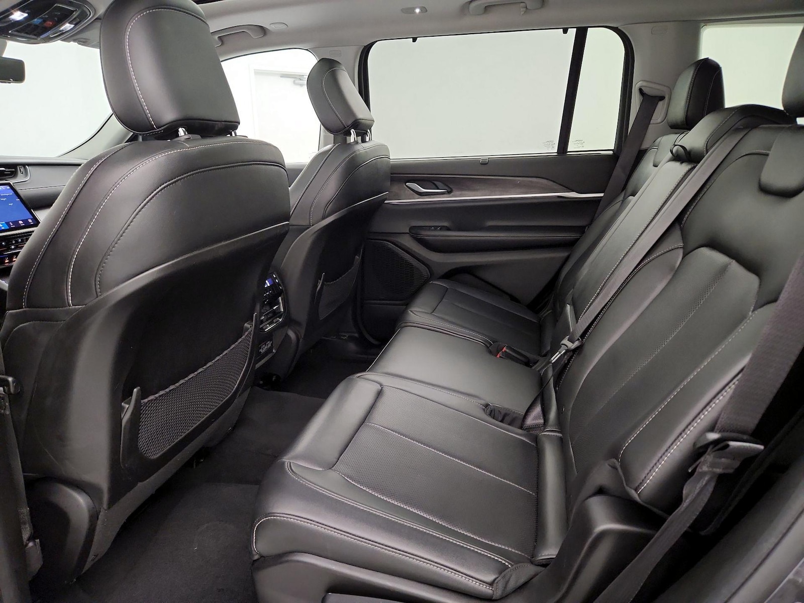 Rear Air Conditioning