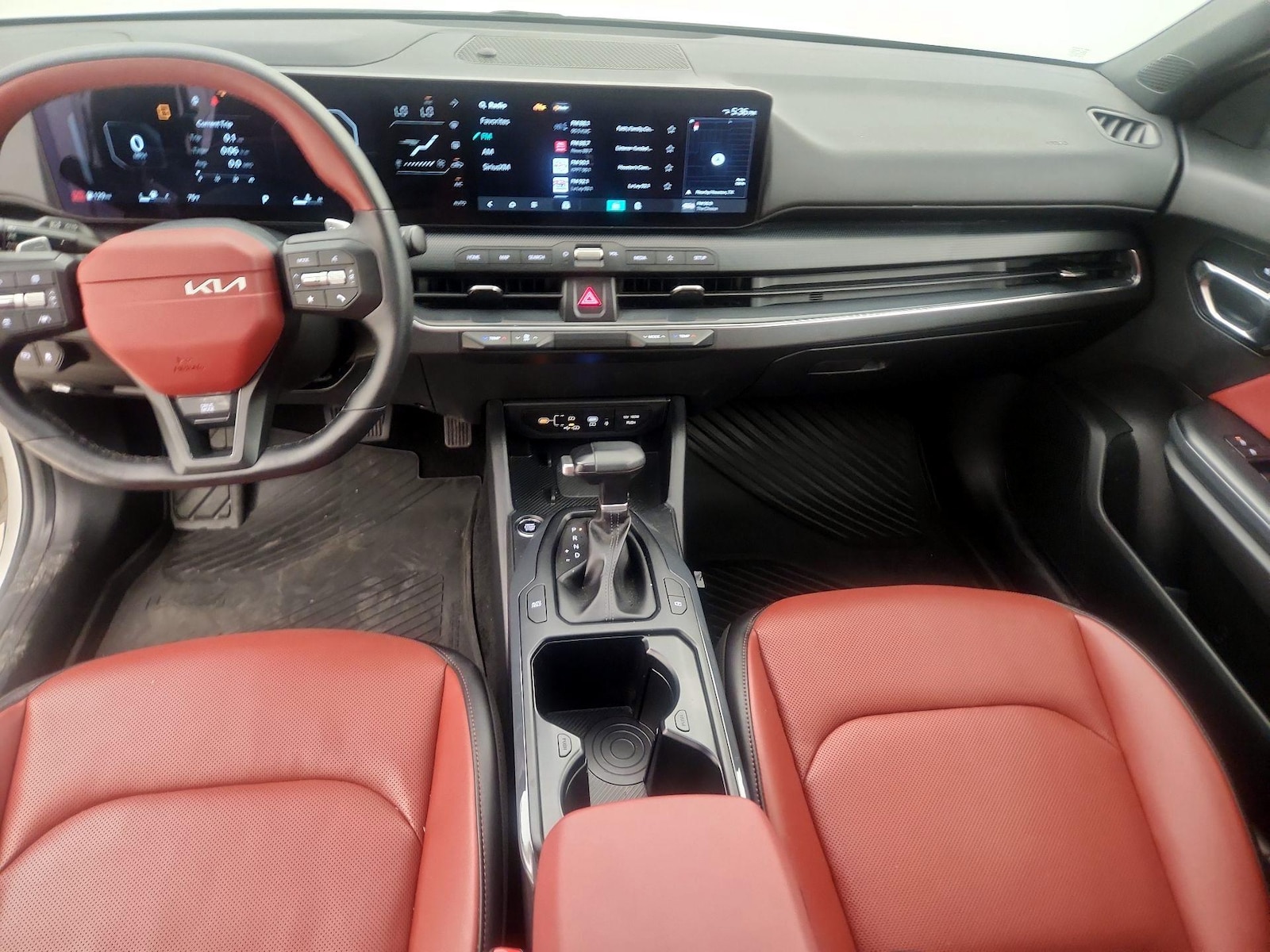 Apple CarPlay® & Android Auto™