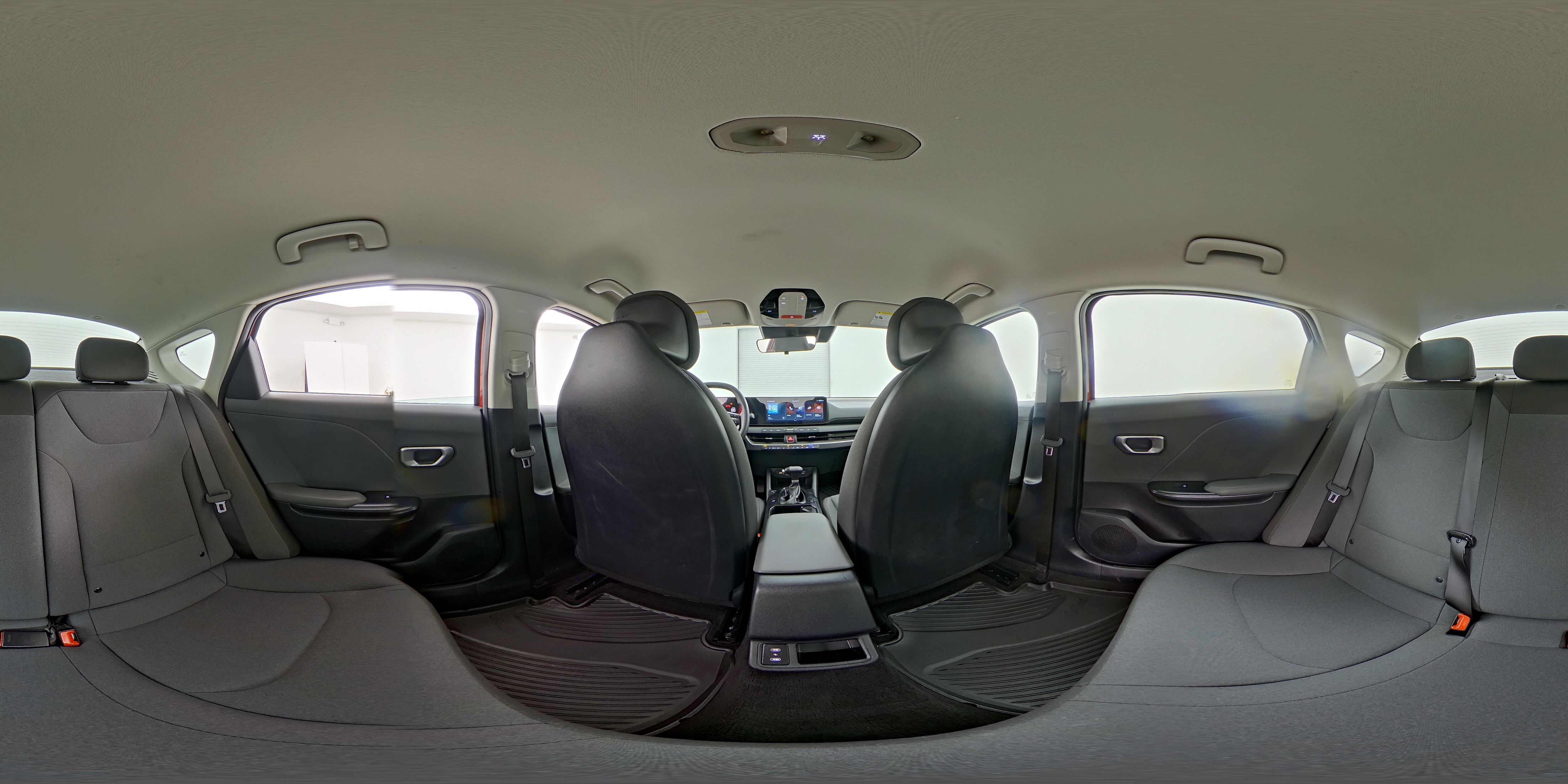 2025 Kia K4 LXS - Photo 25