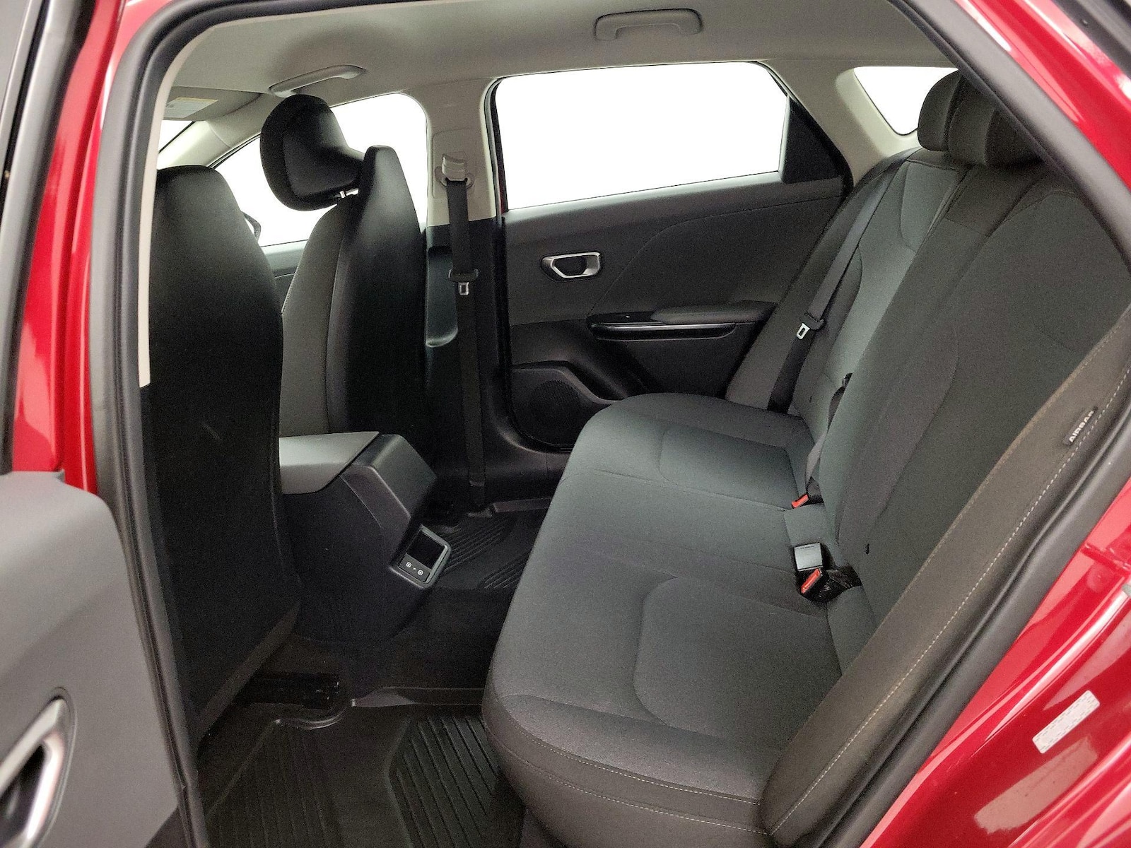 2025 Kia K4 LXS - Photo 20
