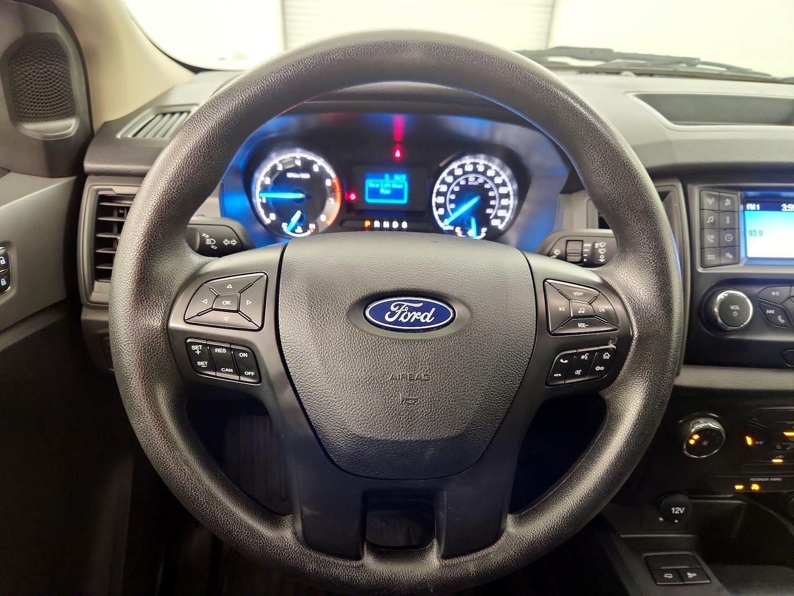 2022 Ford Ranger XL - Photo 11