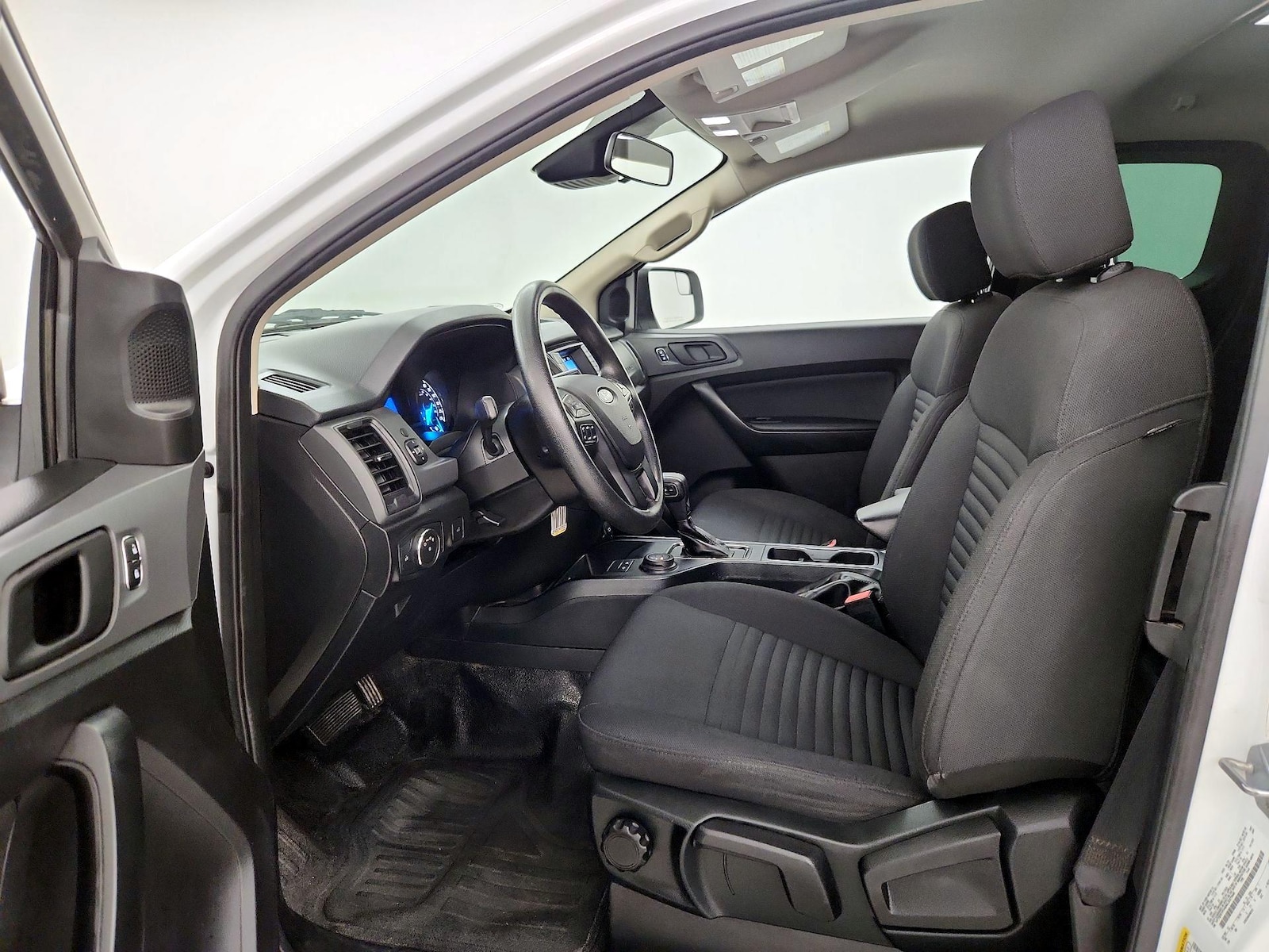 2022 Ford Ranger XL - Photo 12