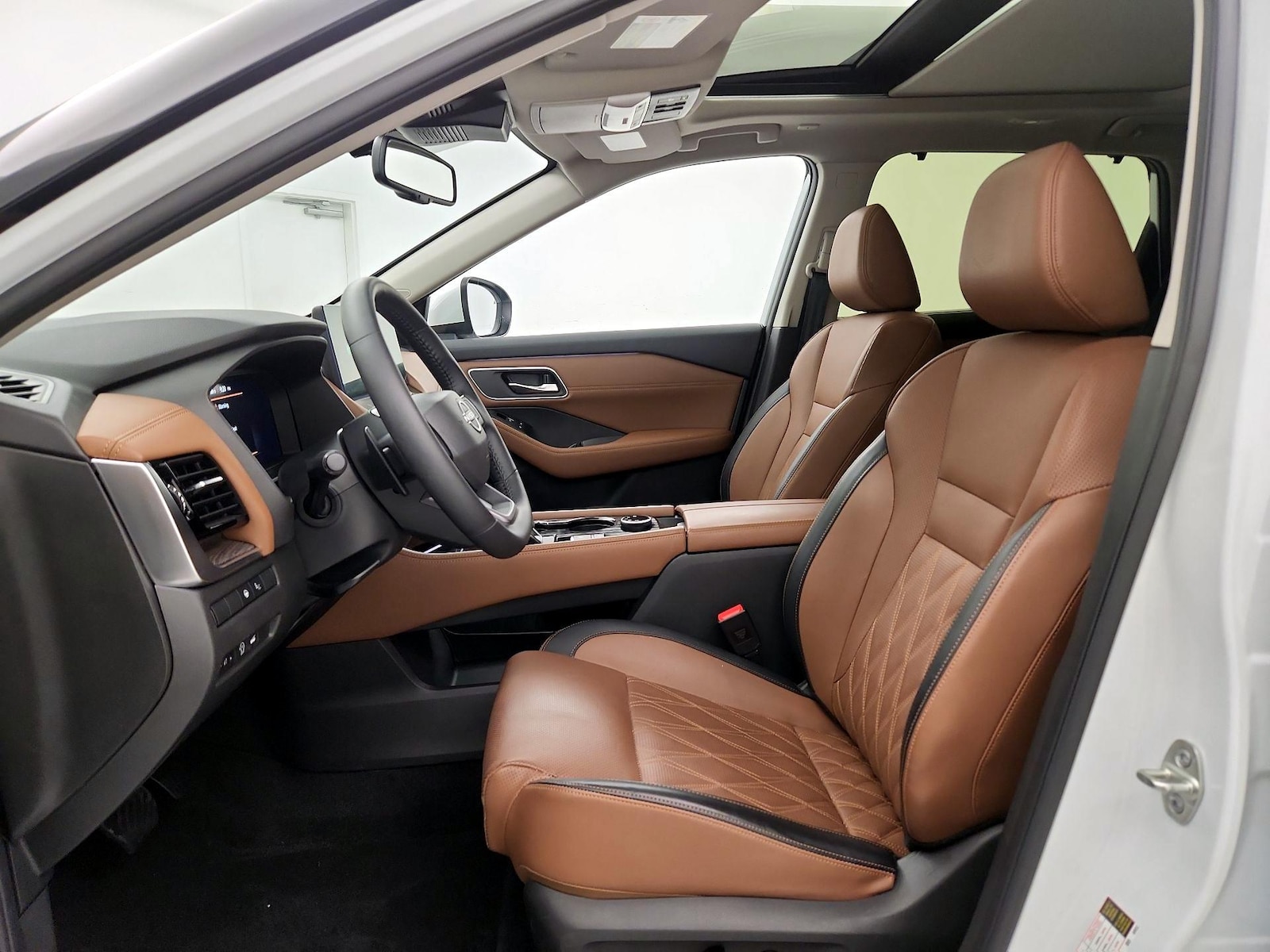 2026 Nissan Rogue Platinum - Photo 12