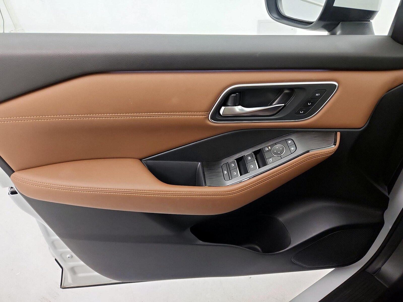 2026 Nissan Rogue Platinum - Photo 13