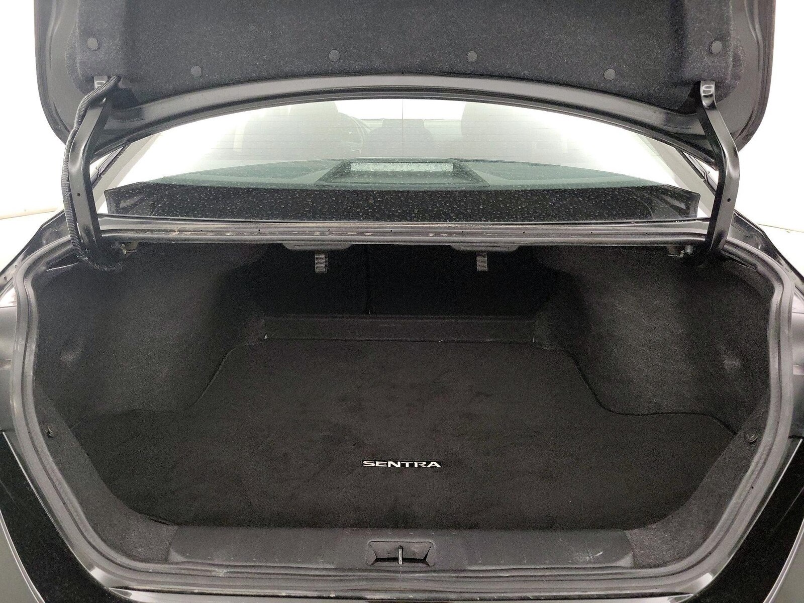2022 Nissan Sentra SR - Photo 21