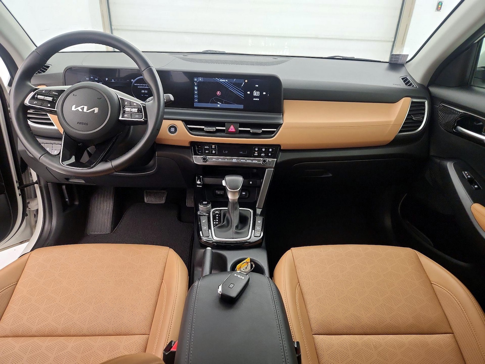 Apple CarPlay® & Android Auto™