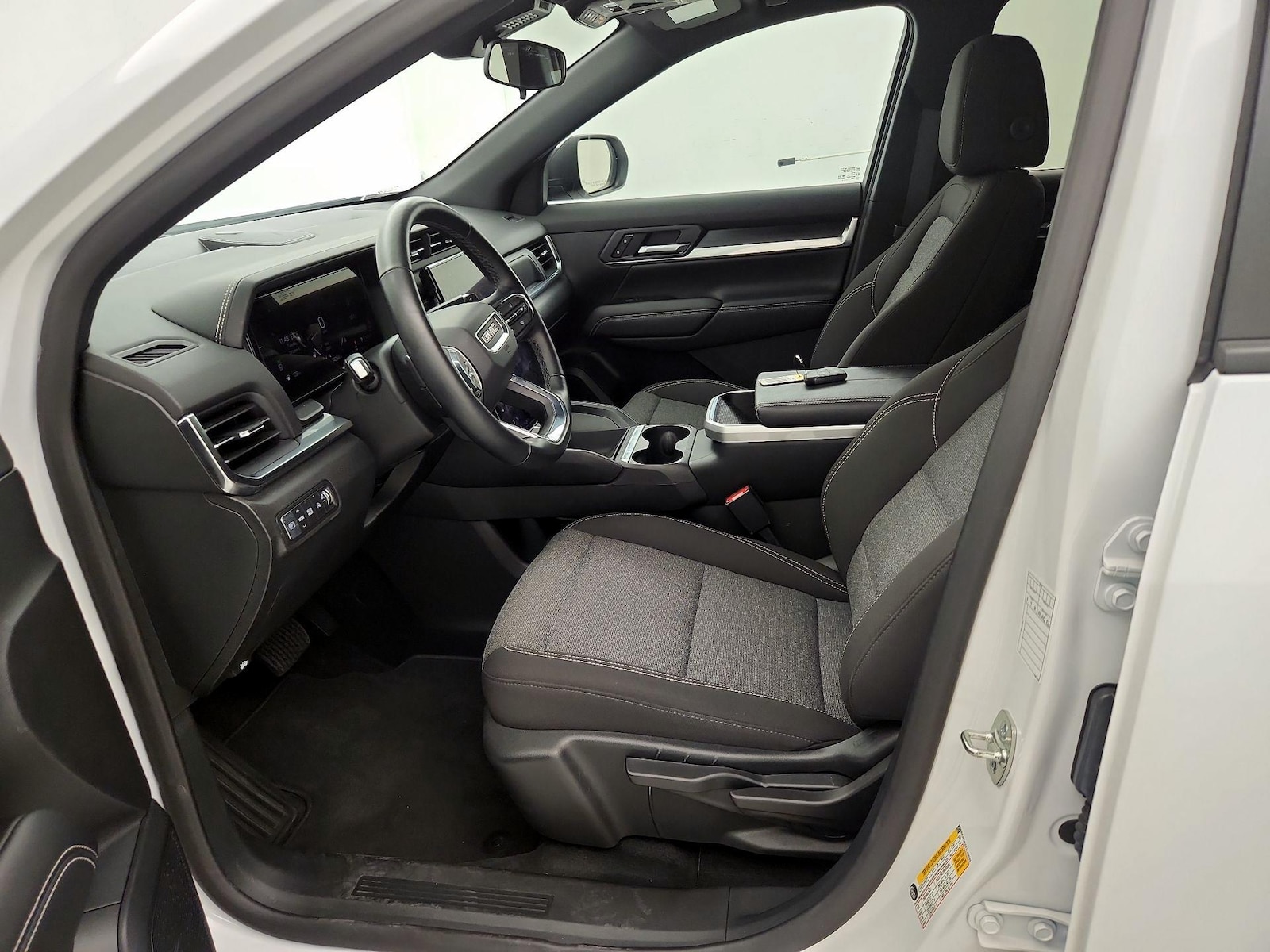 2026 GMC Terrain Elevation - Photo 12