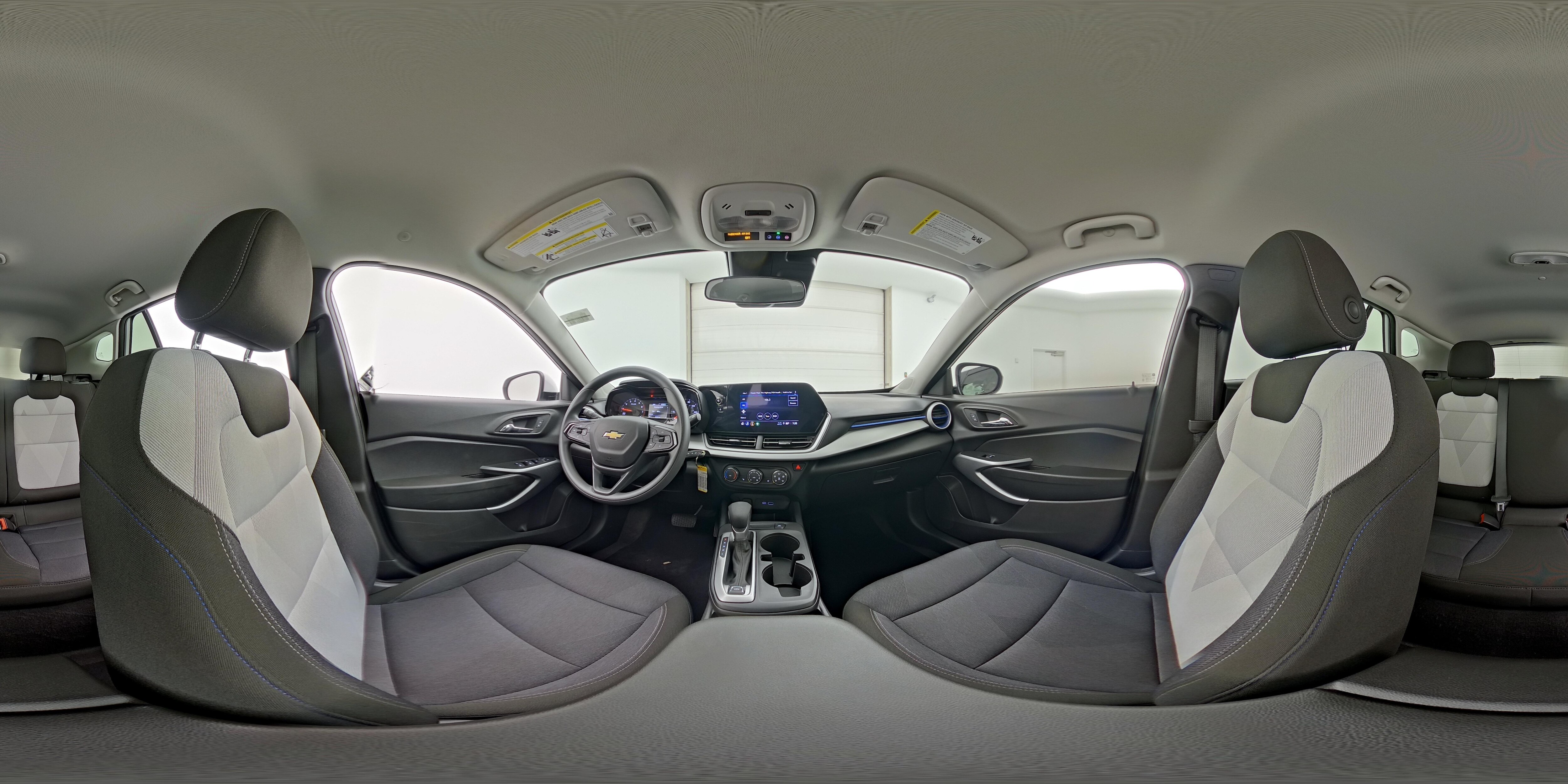2025 Chevrolet Trax LS - Photo 25