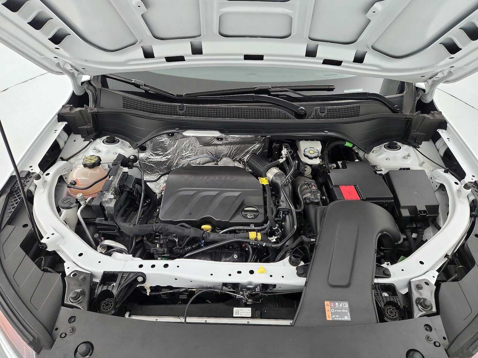 2025 Chevrolet Trax LS - Photo 23