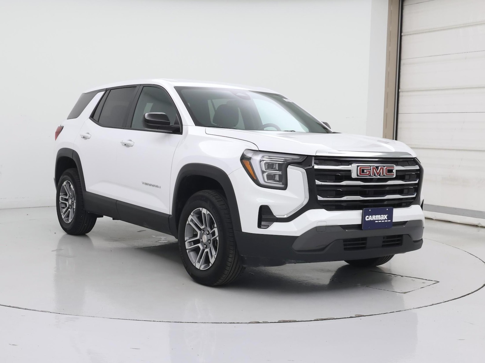 2026 GMC Terrain Elevation - Photo 2