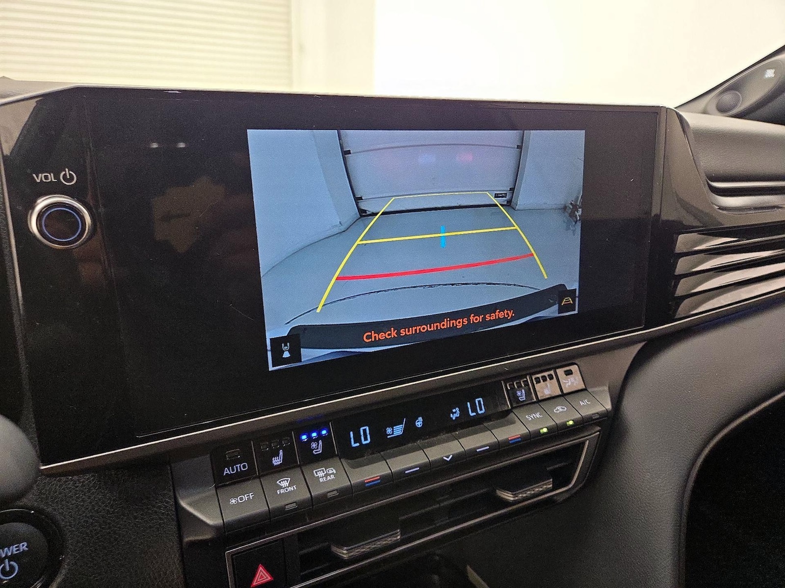 2025 Toyota Camry XSE - Photo 16