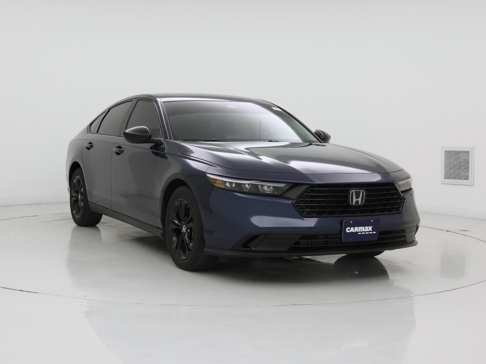 2025 Honda Accord SE - Photo 2