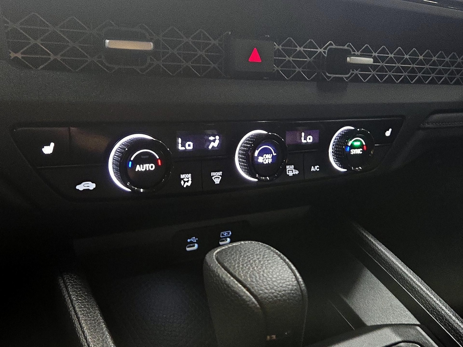 2025 Honda Accord SE - Photo 16