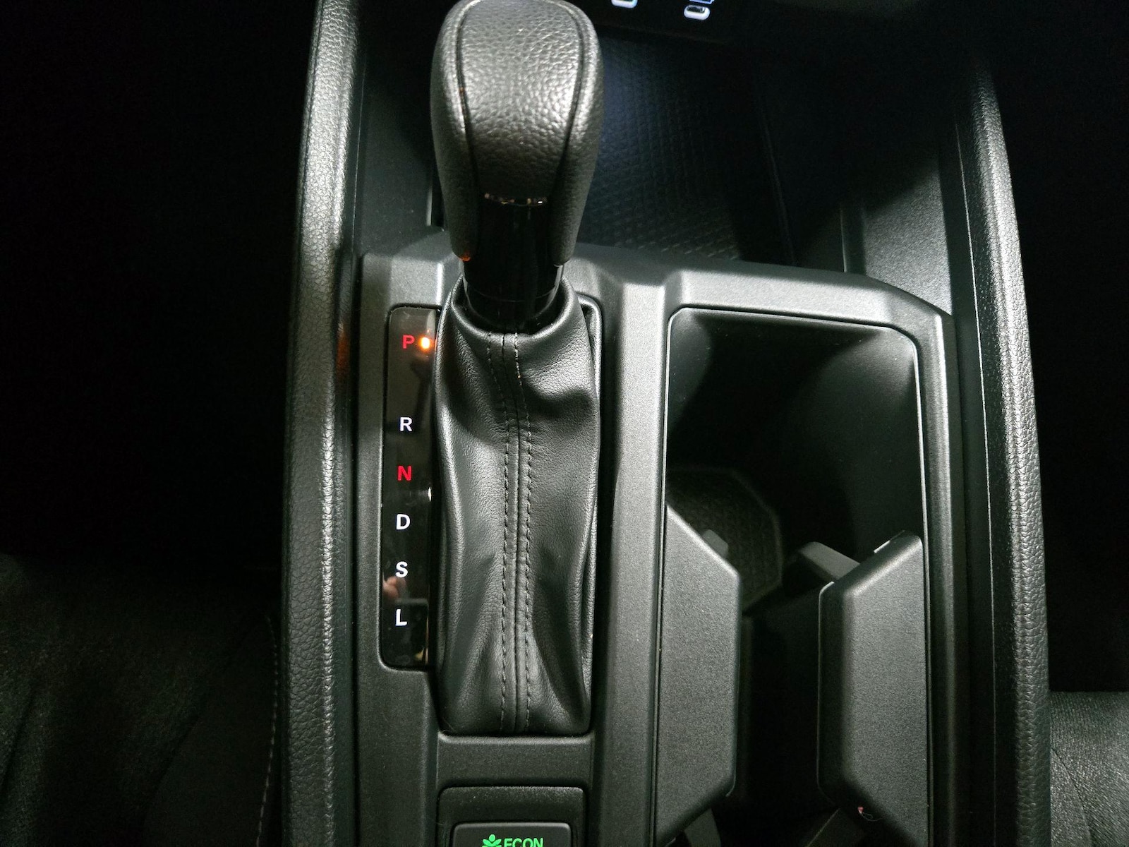 2025 Honda Accord SE - Photo 17