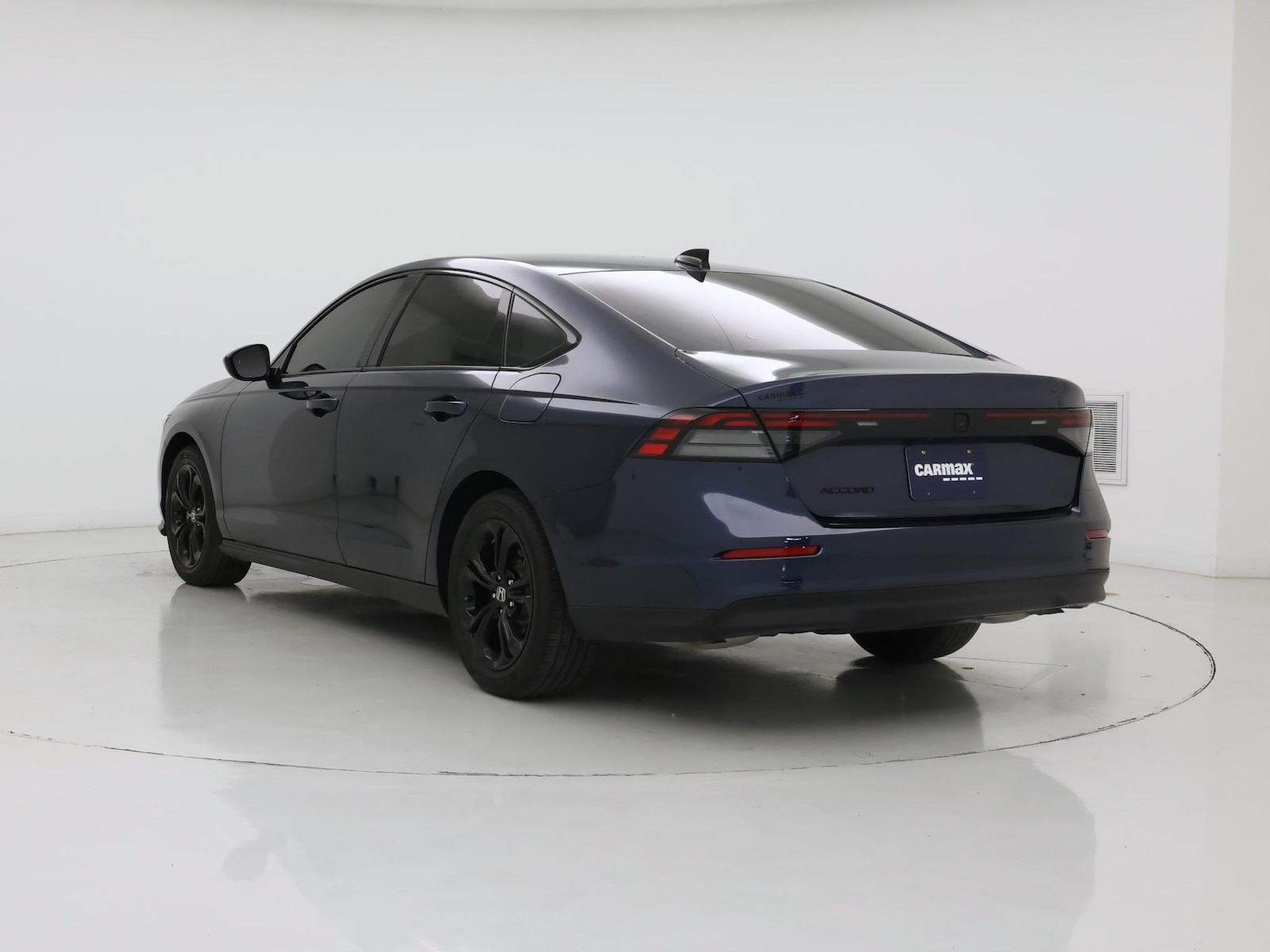 2025 Honda Accord SE - Photo 3