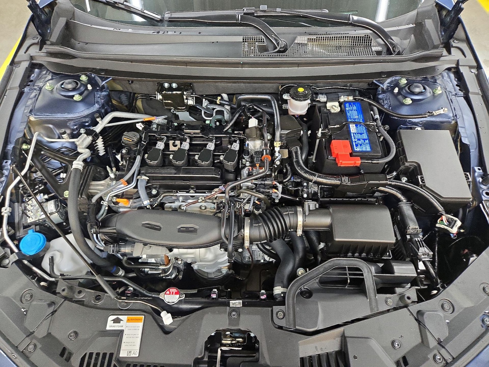 2025 Honda Accord SE - Photo 22